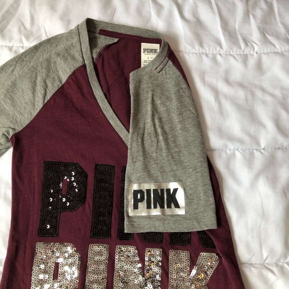 Victoria Secret “Pink” tee short. Size small. Burgundy/ gray - Picture 2 of 4